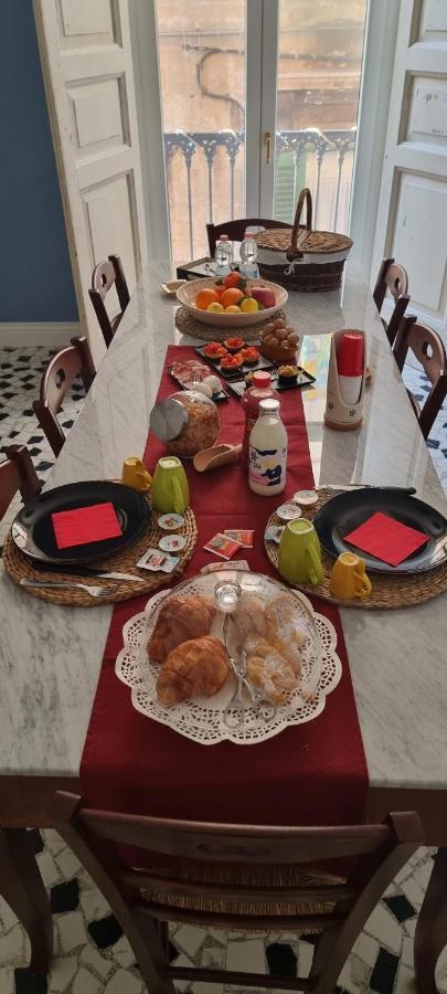 U'Panare Bed and Breakfast Taranto Eksteriør billede